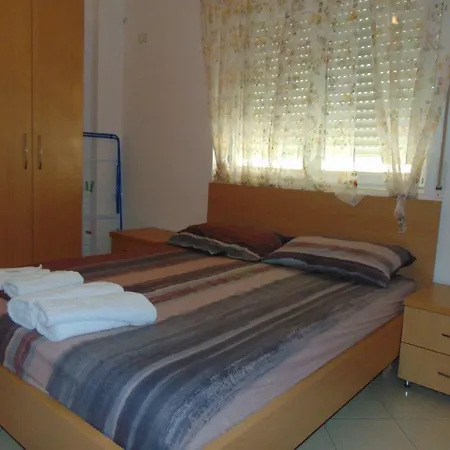 Apartamenti Vacanze *